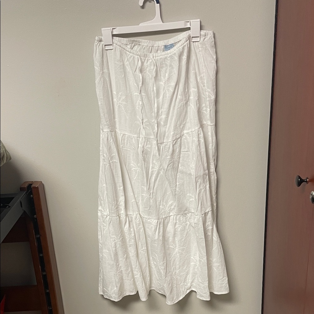 Beachy White Tiered Skirt